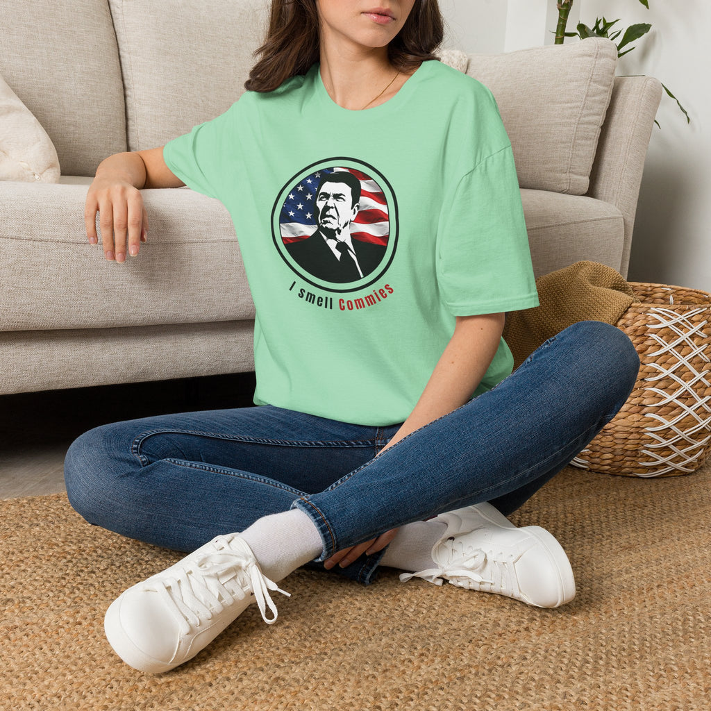 I Smell Commies – Reagan 250 Years Rocking Liberty Patriotic T-Shirt