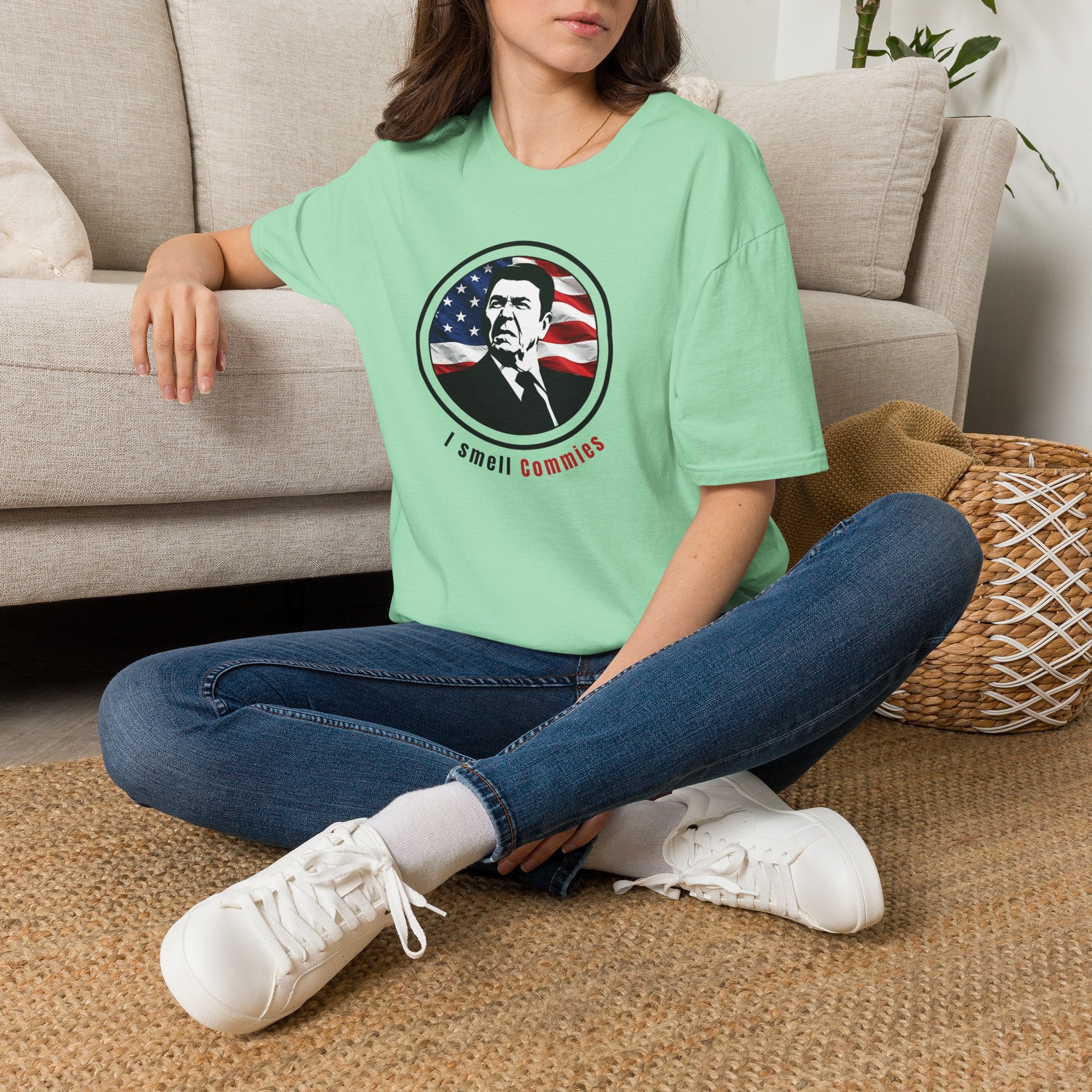 I Smell Commies – Reagan 250 Years Rocking Liberty Patriotic T-Shirt
