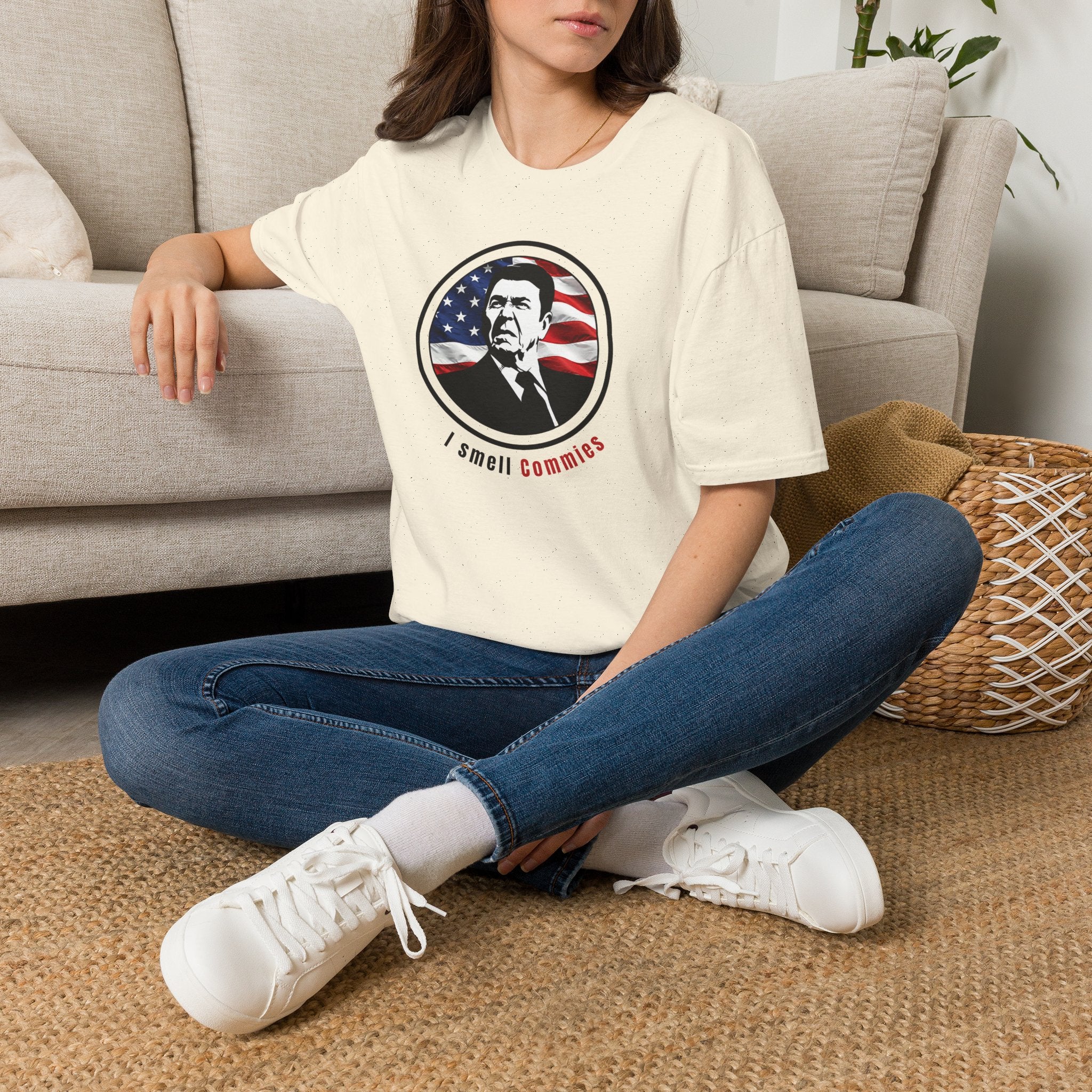 I Smell Commies – Reagan 250 Years Rocking Liberty Patriotic T-Shirt