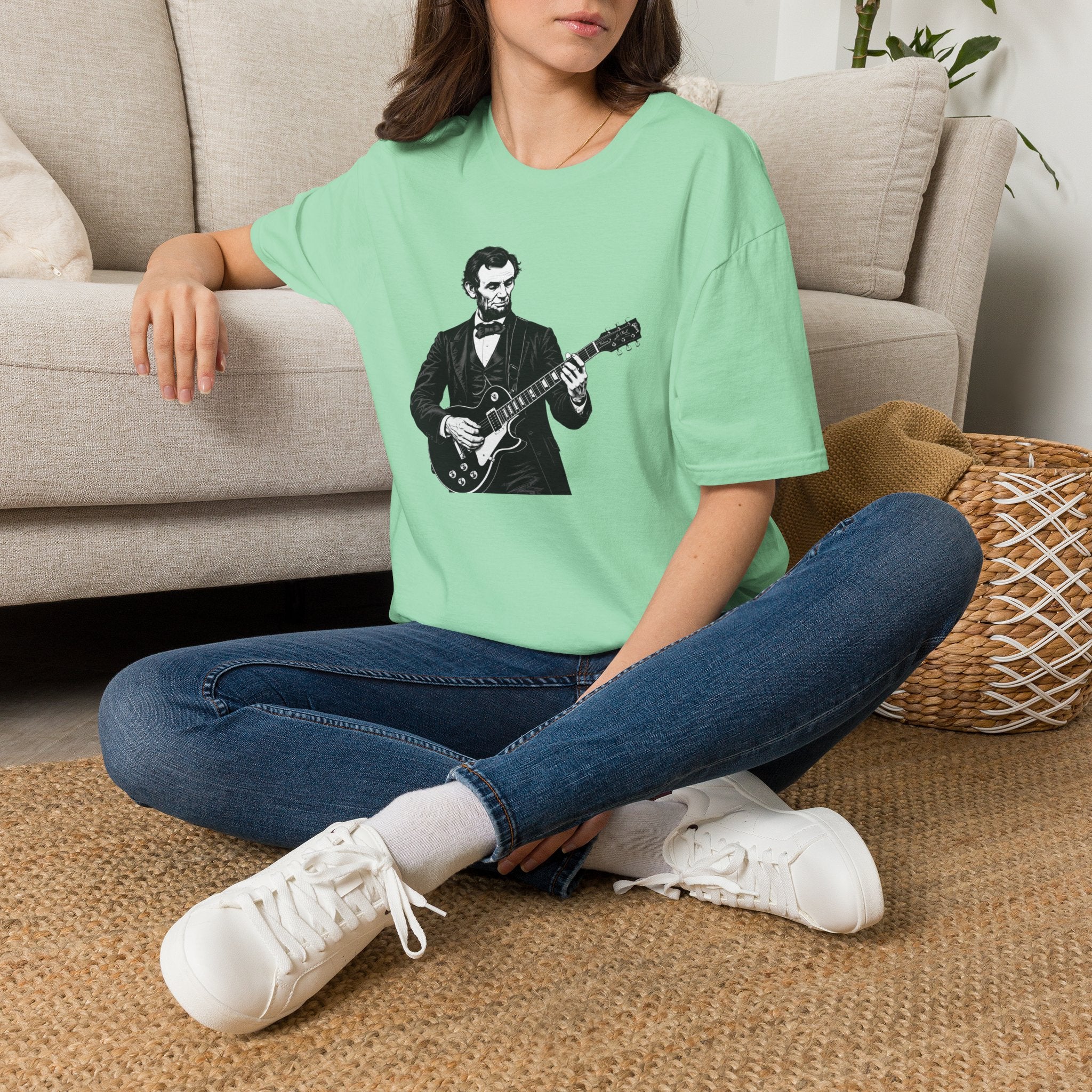 250 Years Rocking Liberty – Abraham Lincoln Guitar T-Shirt