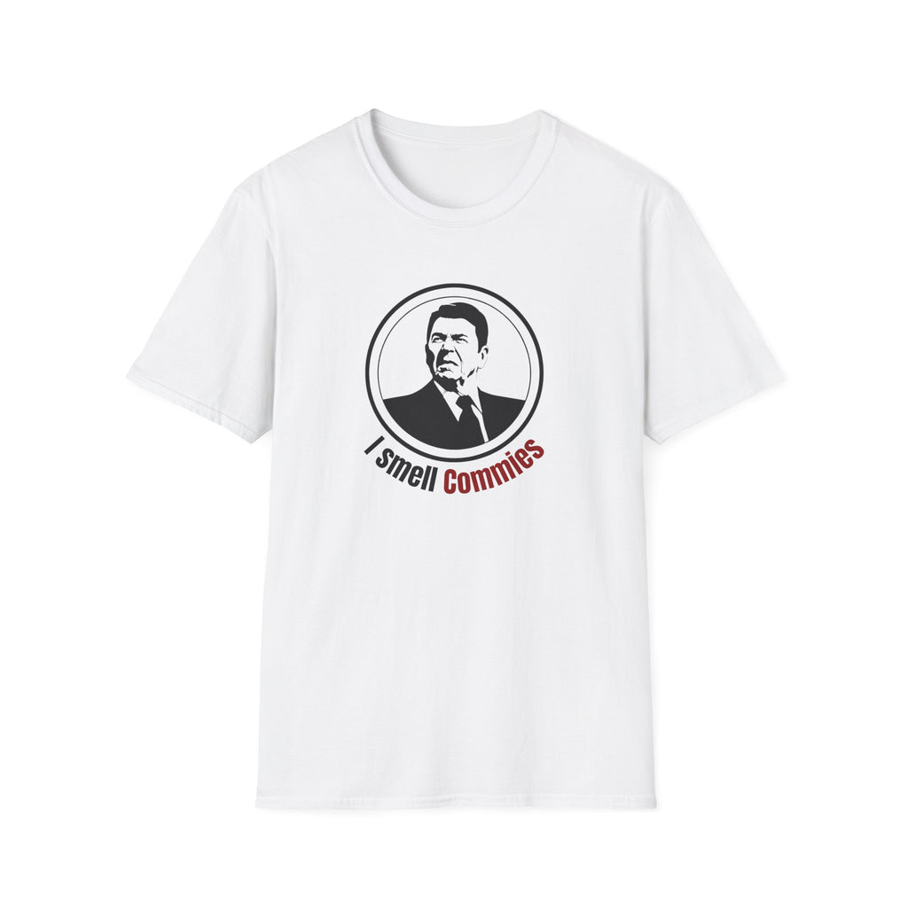 I Smell Commies Patriotic Humor T-Shirt | Funny Anti-Communism Graphic Tee | Vintage Patriotic Gift